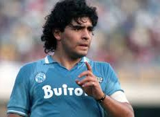 25 listopada 2020 roku zmarł Diego Maradona...